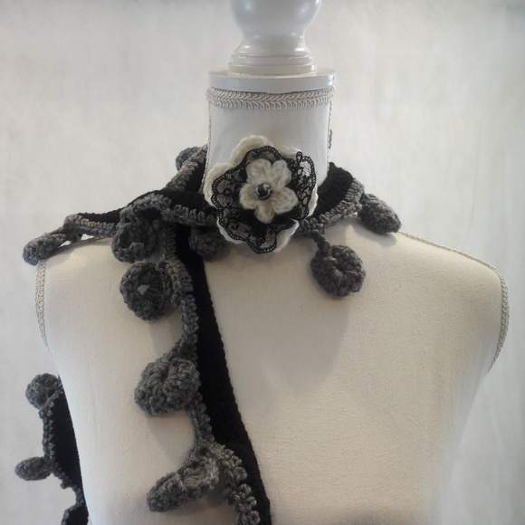 🌹Lariat, Long, Necklace, Flower,Hand Crafted - Picture 5 of 5